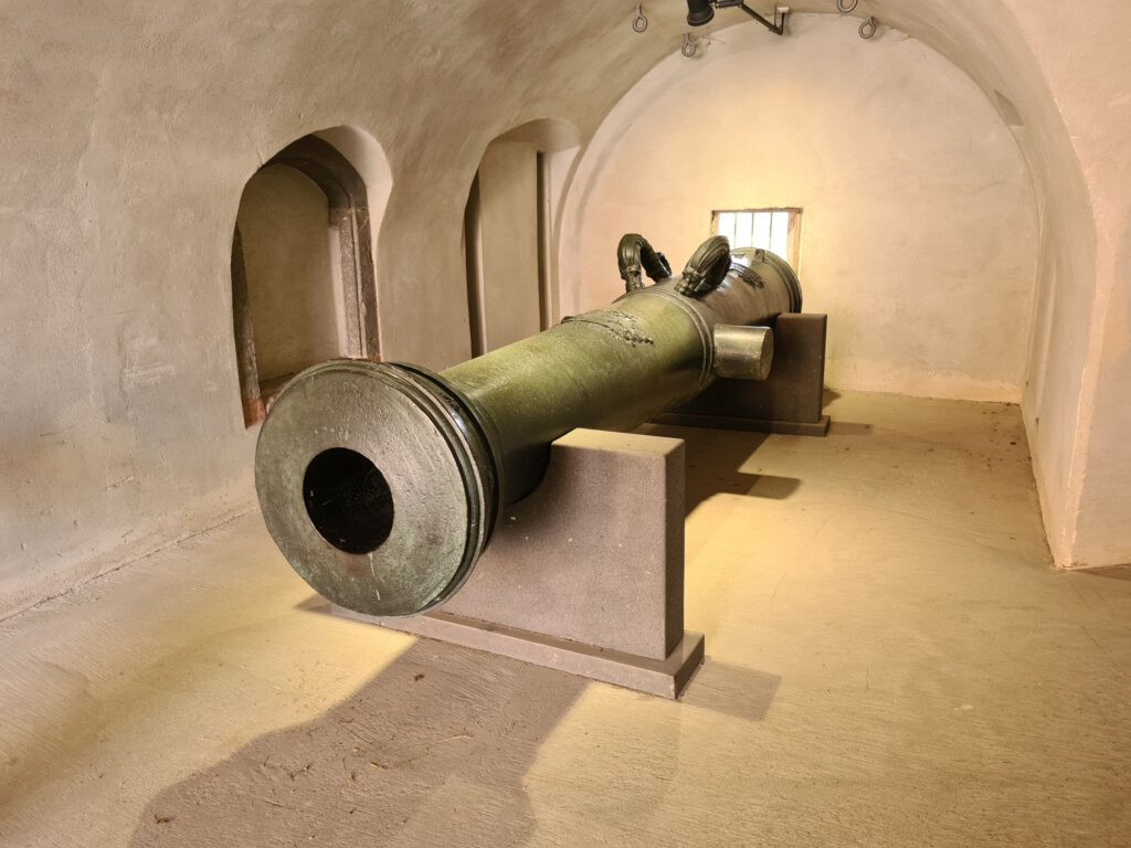 Festung Ehrenbreitstein  Kanone