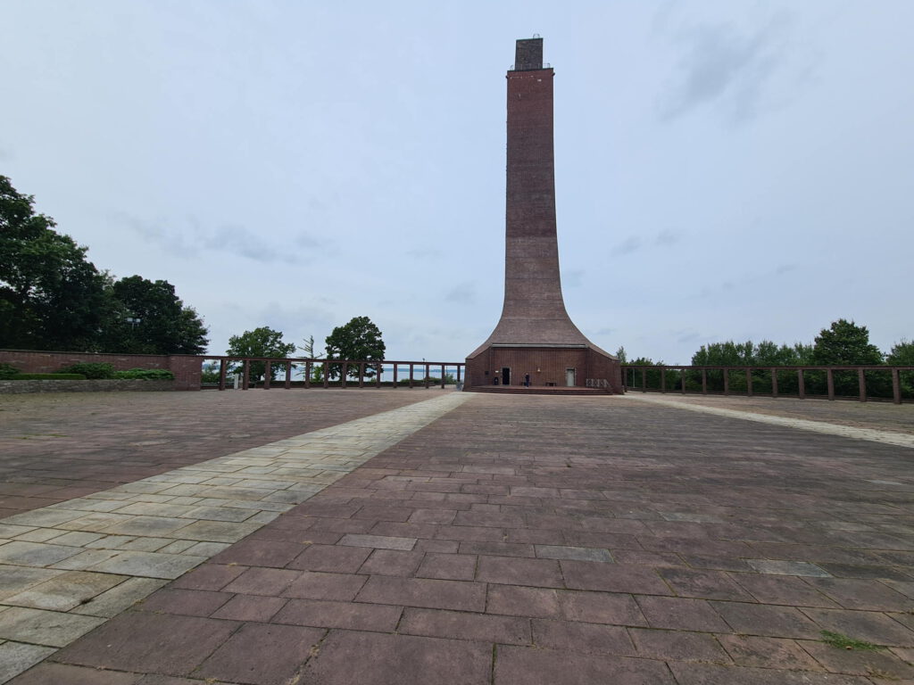 Ehrendenkmal Laboe