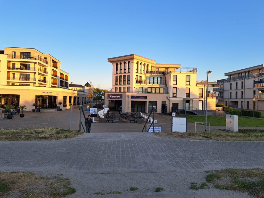 Ferienanlage mit Blick auf die Ostsee