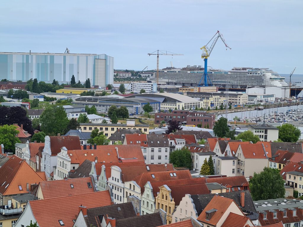 Wismar von oben Blick auf Werft