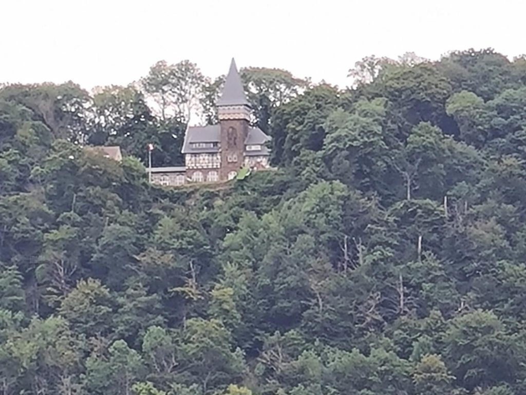 Herrnsitz auf dem Berg