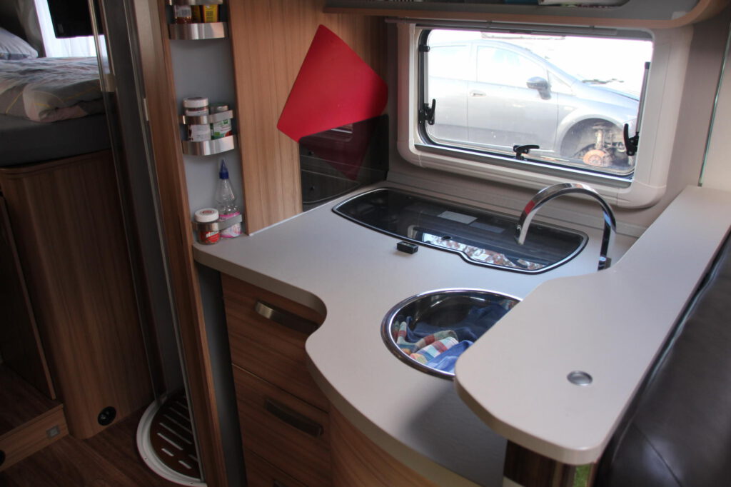 Wohnmobil Küche