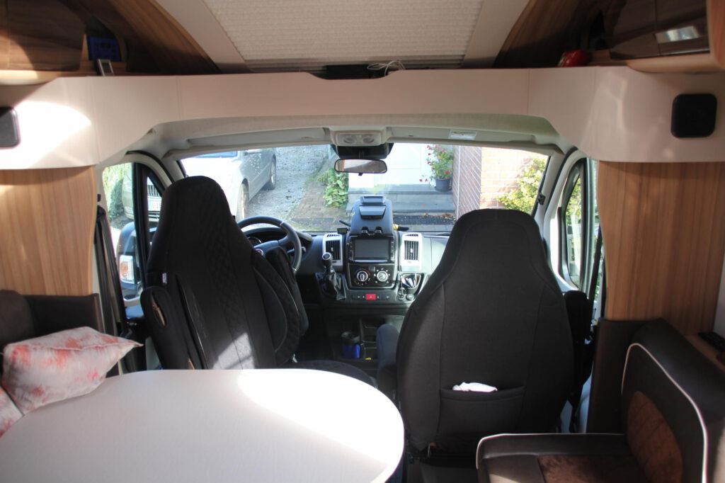 Wohnmobil Blick nach vorne